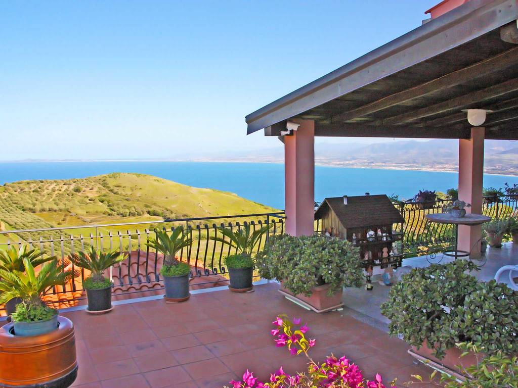 Houses for sale in Sicily » Buy your house in southern Italy
